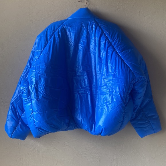 NWT YEEZY GAP ROUND JACKET BLUE M - Picture 7 of 11